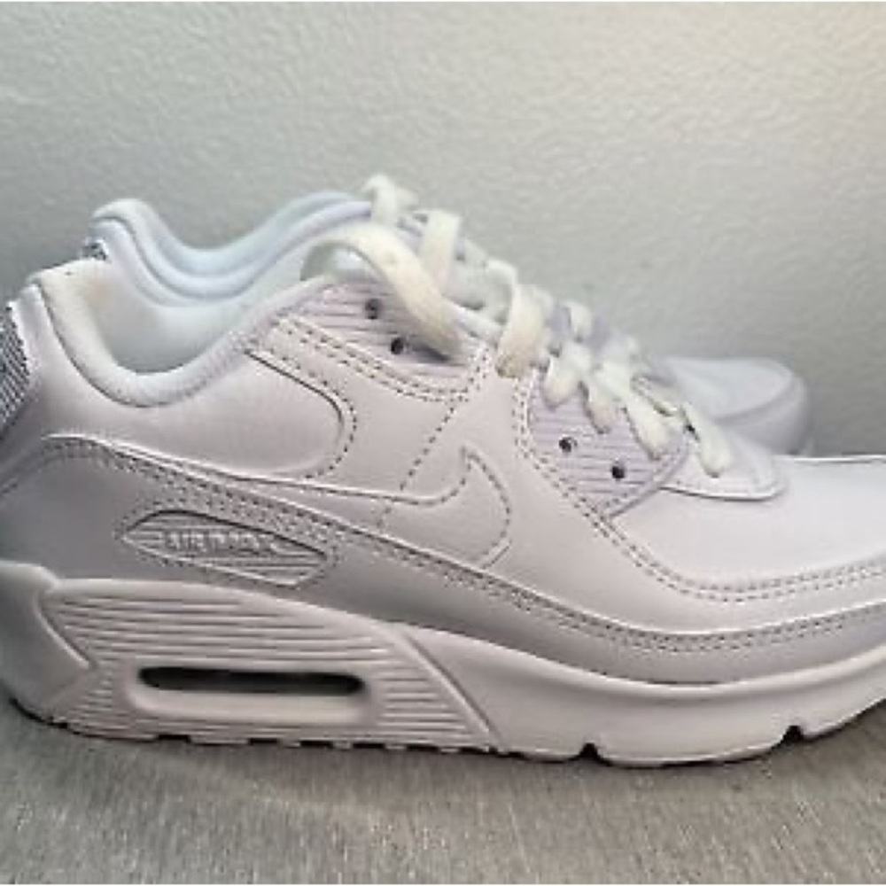 Nike Air Max 90 LTR GS Size 5Y Triple White CD6864-100